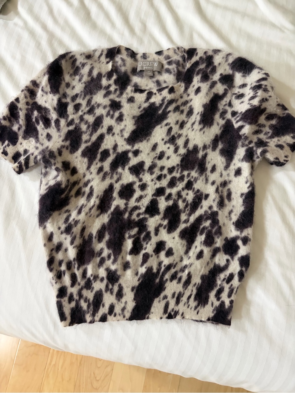 J. Crew Black and Cream Leopard Short Sleeve Crewneck Sweater cashmere